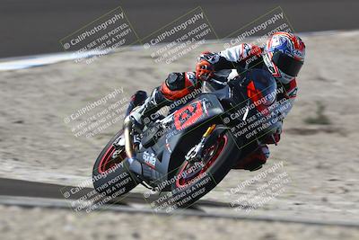 media/Nov-01-2025-TrackDaz (Sat) [[2b4d5192bc]]/A Group/12pm (Turn 2 (Outside)/